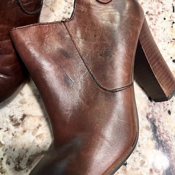 Nicole Brown Leather Almond Toe Heeled Booties Womens Size 6 Western Classic - Picture 7 of 7